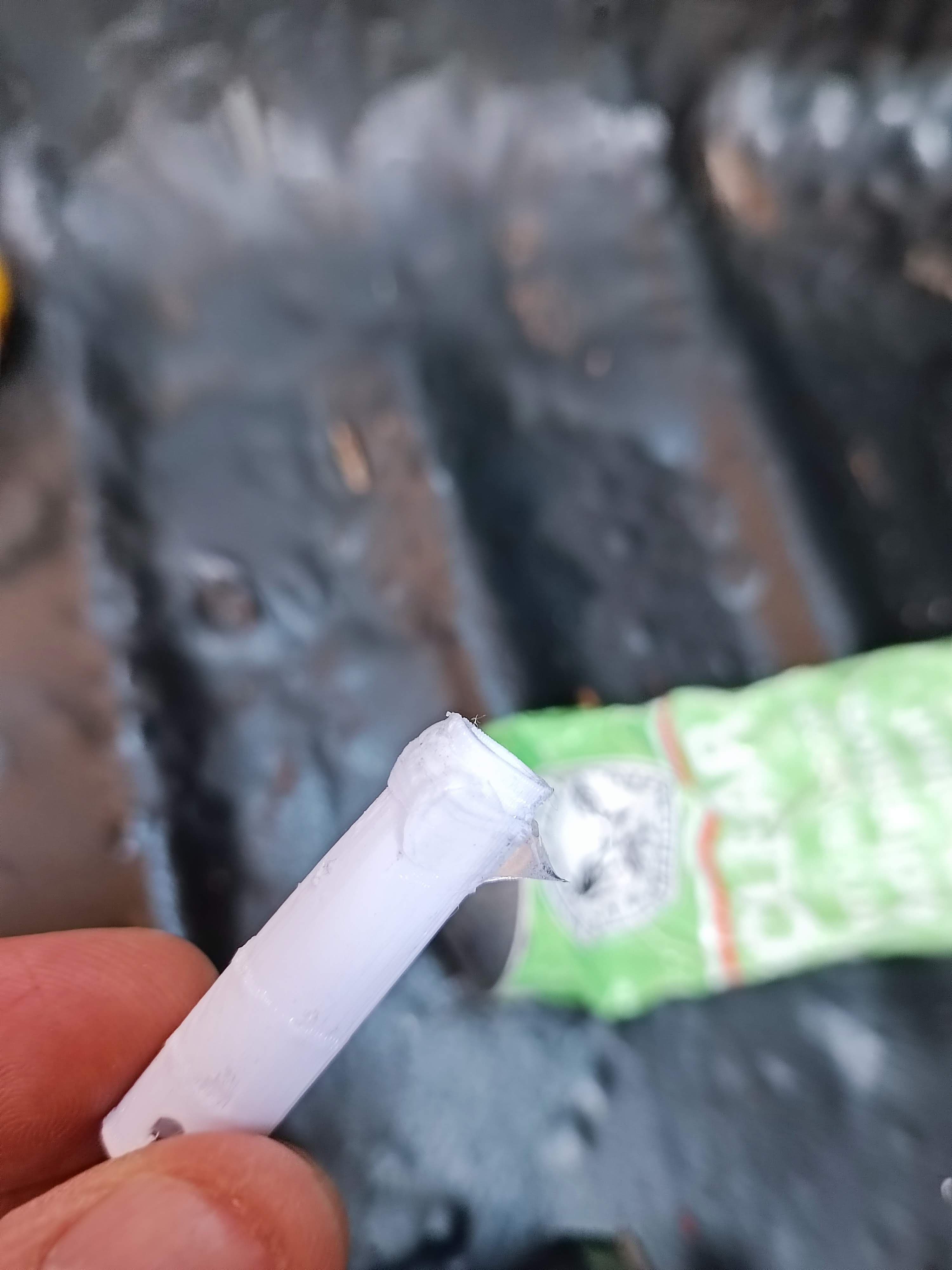 wj sunroof floor water drain plug preview