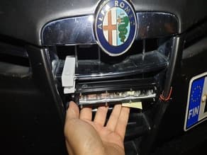 Alfa Romeo 159 / Brera grill mount for LED bar preview
