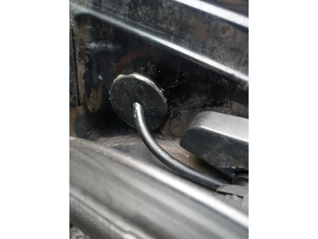 Cable Sleeve Plug for Trunk (Audi 80, 90, 100, V8, 200) preview