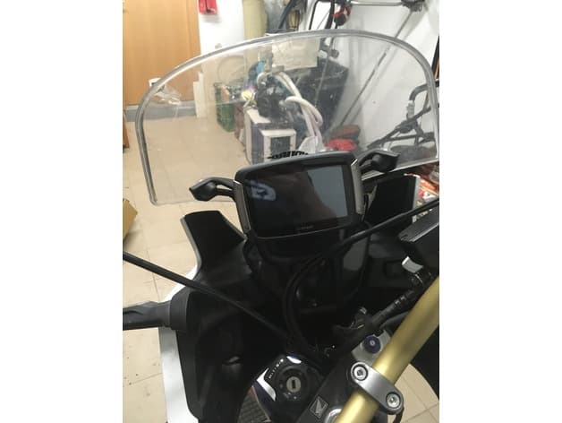 TomTom holder for CRF1000 preview