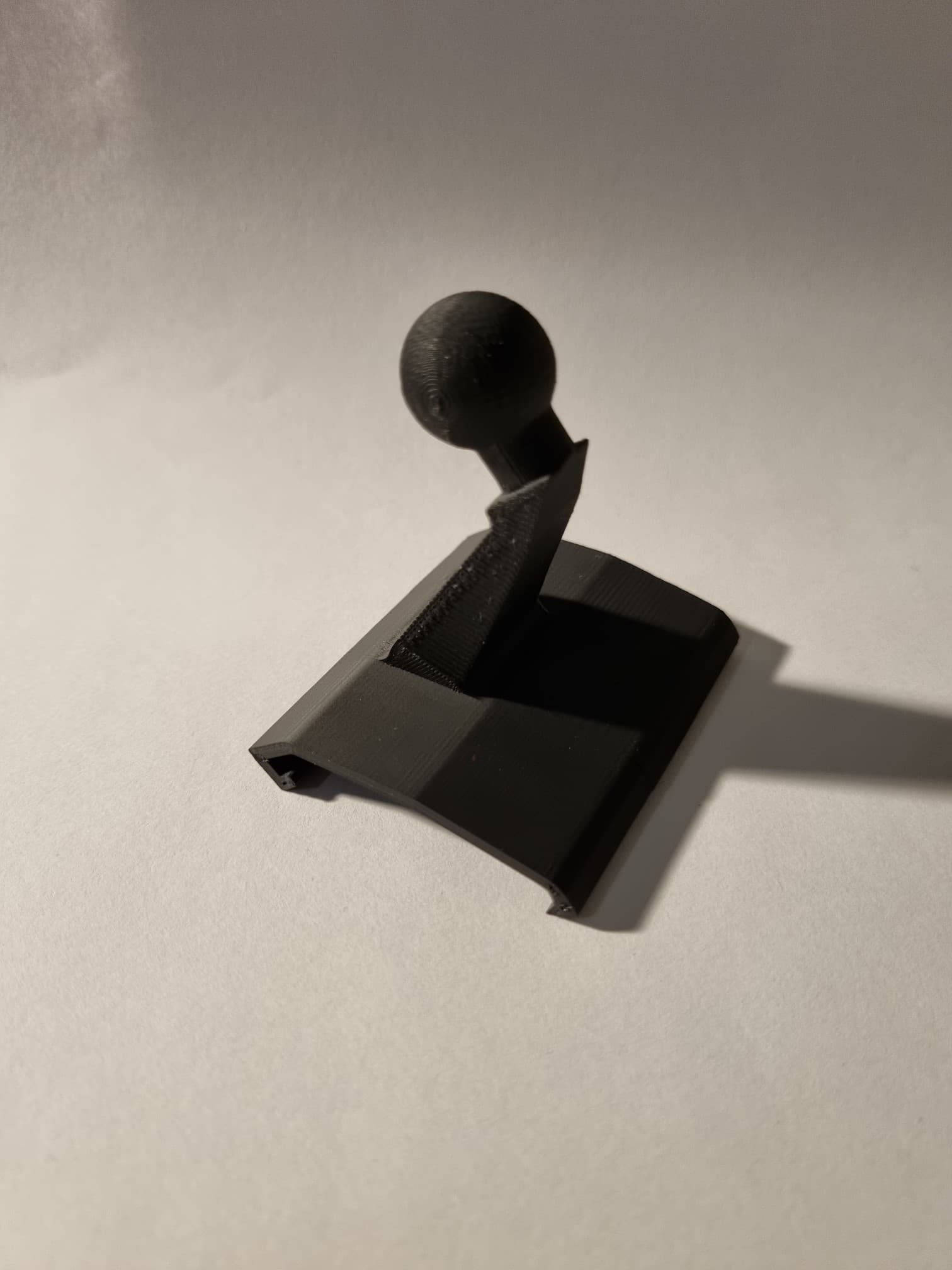 Phone car holder Toyota CH-R preview