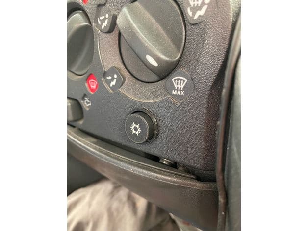 Fiat Ducato AC Switch Bracket - image