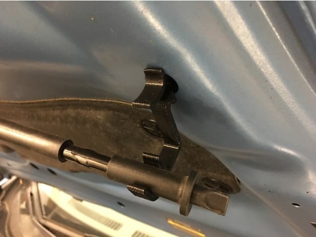 Nissan Leaf Hood Support Clip - image