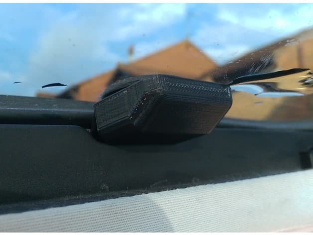 Clio Sunroof Trim - image