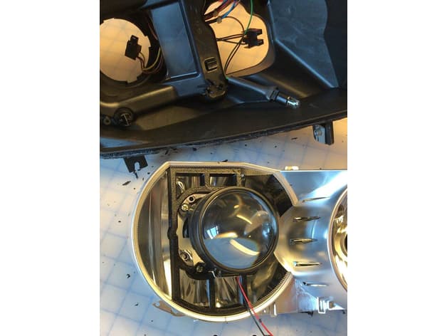 Pre-LCI (06-08) Xenon Projector Bracket for Halogen Headlights for BMW vehicles - image