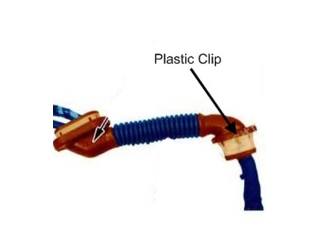 Citroen, Peugeot rear cable sleeve clip - image