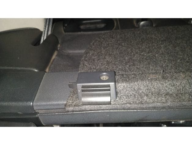Photo of Renault Megane 2 Trunk luggage baggage slider