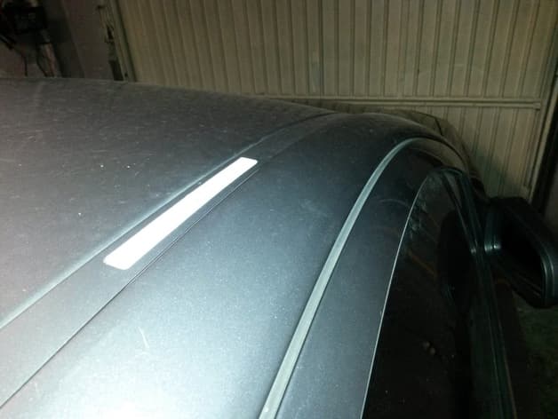 OPEL ASTRA H (VAUXHALL) - cache fixation barre de toit / Roof bar mounting cover - image