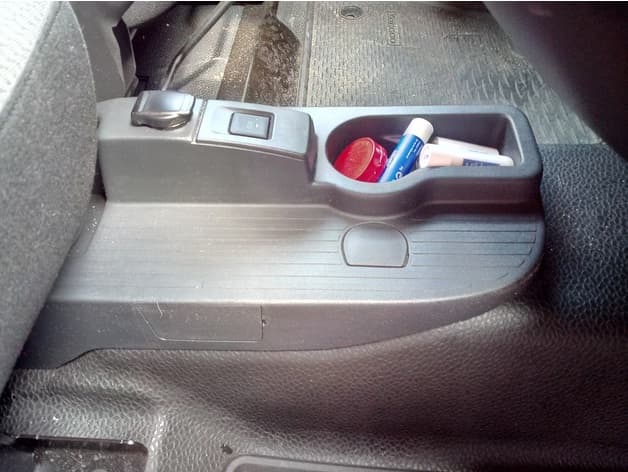 Photo of Renault Kangoo center console tray and cup holder