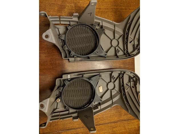 5.25" rear speaker adapter for BMW 318ti e36 compact e36c - image