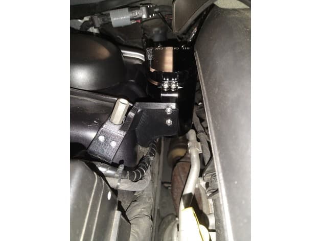 Photo of Dodge Challenger (3.6L) oil catch can mount