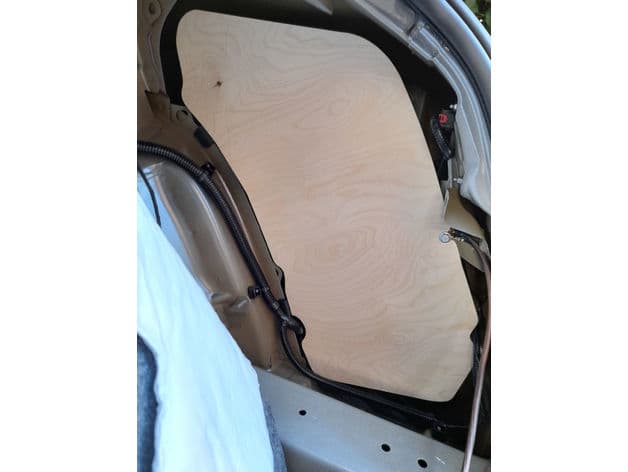 Baseplate and mounting brackets for additional subwoofer/speaker in trunk of Tesla Model 3 - image