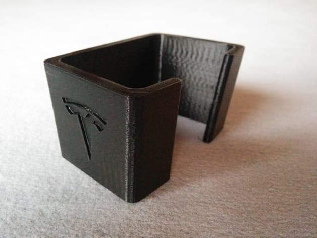 Tesla UMC wall mount - image