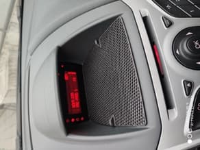 Ford Fiesta smartphone holder - image