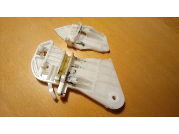 Glass holder for window regulator Smart ForTwo (450) - image