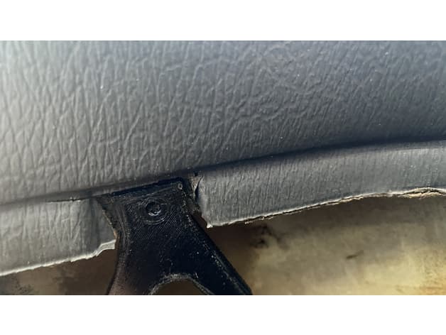 Photo of E30 Cluster Repair Tabs