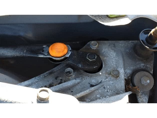 Photo of 2001-05 Honda Civic Windshield Wiper Linkage Bushing