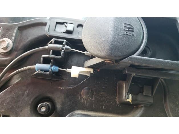Photo of Jeep Wrangler JK door latch clip