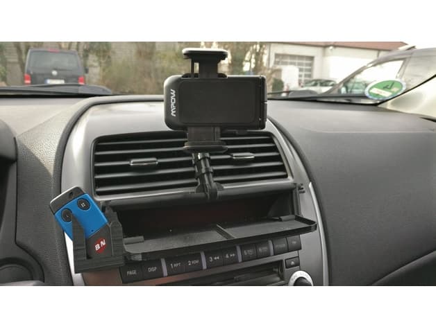 Photo of Mitsubishi ASX (2012) phone mount