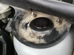 Ford Fiesta MK5 Suspension top strut mount & bearing Cup/Cover - image