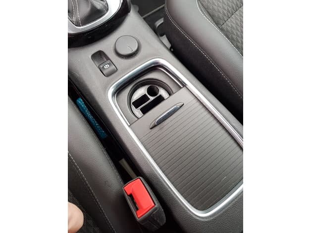 Photo of Astra K Opel / Vauxhall Cup Holder Vaping