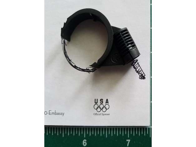 Photo of Jaguar C4399416 Pipe Clip