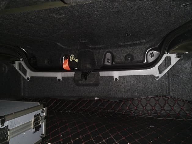 Photo of Dodge Challenger > 2015 trunk trim