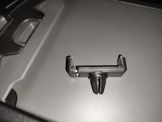 Photo of renault trafic 3 phone holder