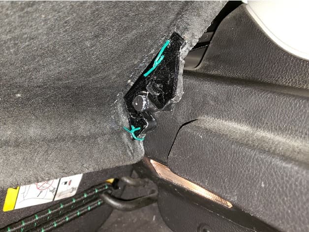 2012 Ford Focus (3rd gen) Parcel Shelf Latch preview