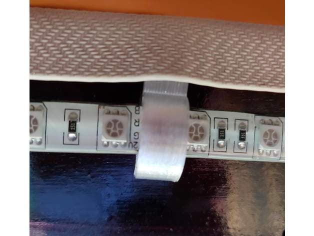 Photo of Westfalia light clip