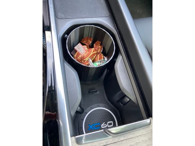 Photo of Volvo XC60 II Cup Holder "Cup"