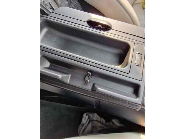 Photo of Pen clip for BMW Z4 e85
