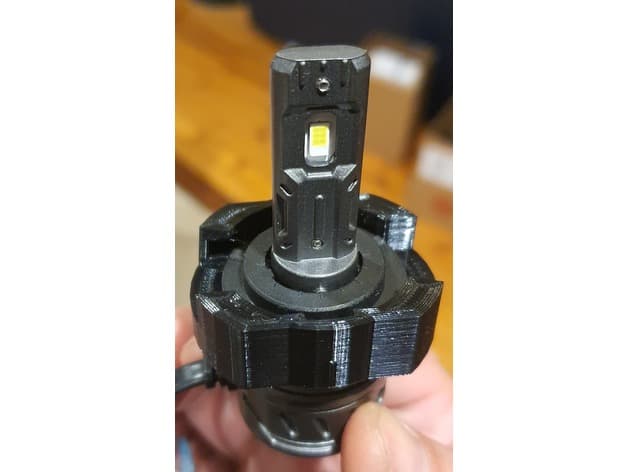 Photo of VW H7 Led Adapter