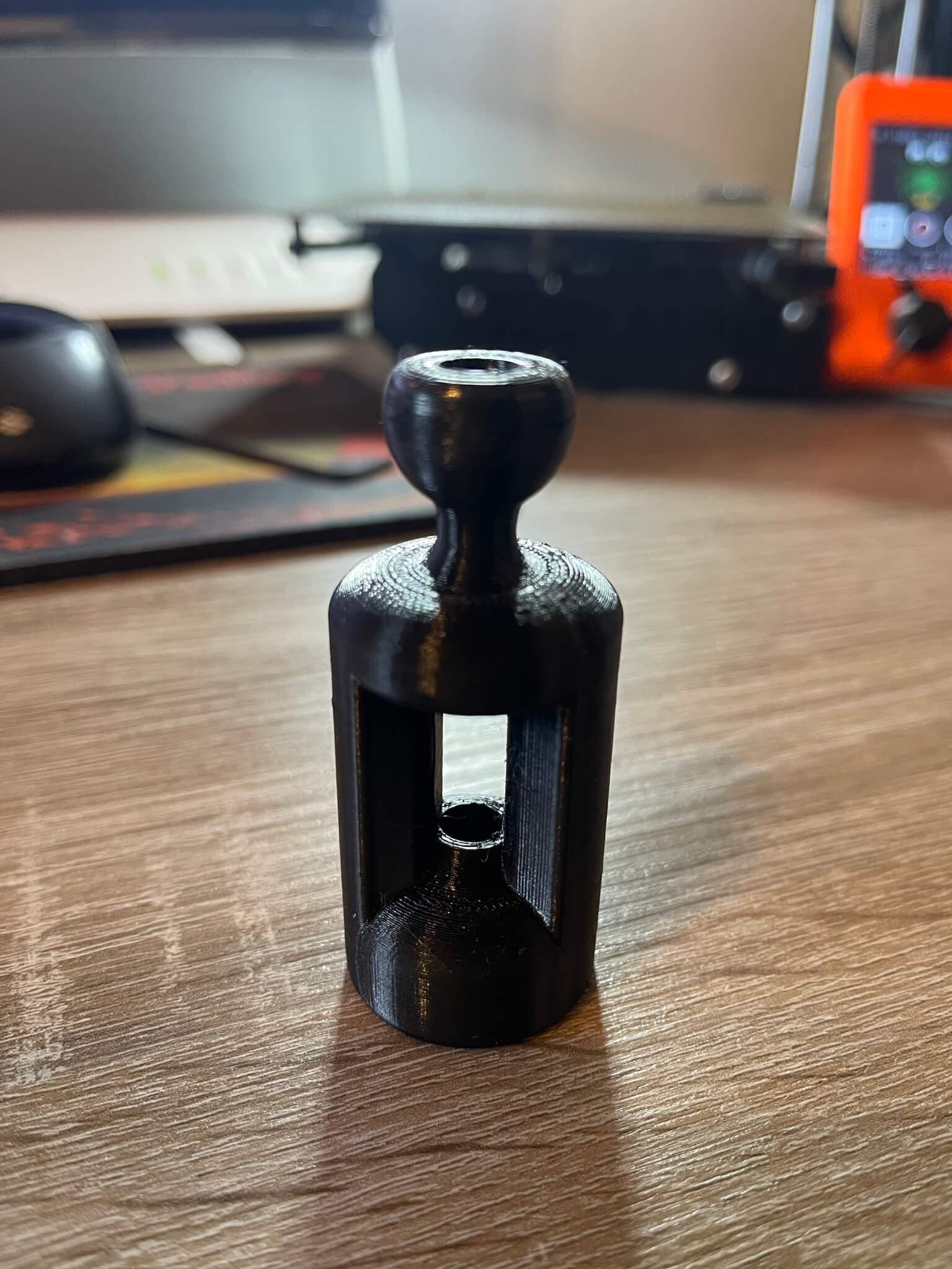 Photo of Fiat / Alpha Romeo Phone Mount for GPS plug - Ark rework