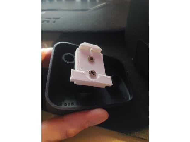 Photo of Volkswagen T3 T25 Vanagon Rear speaker adapter