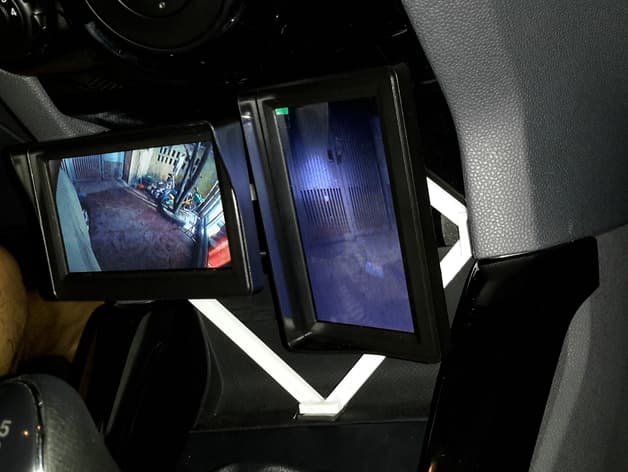 Photo of Holder for extra screens on Ford EcoSport