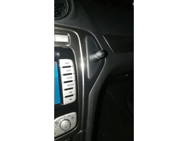 Photo of FORD Mondeo MK4 - GoGen mobil holder part