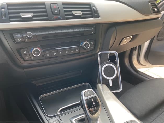 BMW F30 magsafe mount preview