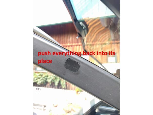 wagon (touring) tailgate clips for BMW vehicles preview