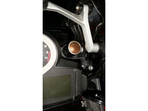 USB holder for BMW vehicles preview