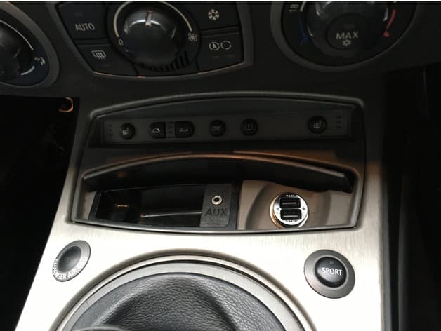 Aux Plate for BMW vehicles preview
