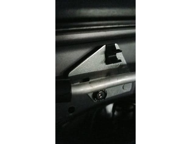 Mazda Protege 8mm AC line to firewall clip preview