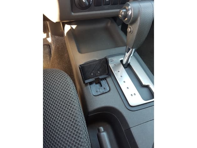 Phone holder for Nissan Xterra (05+) preview