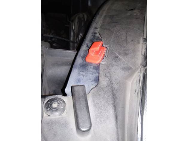 Hood Clip Engine Citroen Xara Picasso preview