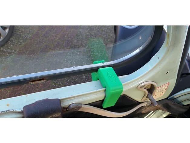 Photo of 2CV WINDOW OPEN HOLDER