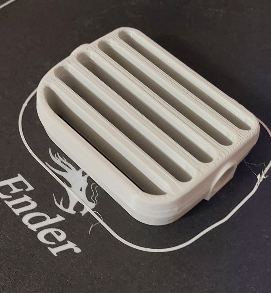 Photo of Simple Renault Clio II / Thalia I mid fan cover, ventillaton grille
