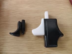 Photo of Land rover Defender truck cab rear sliding window latch