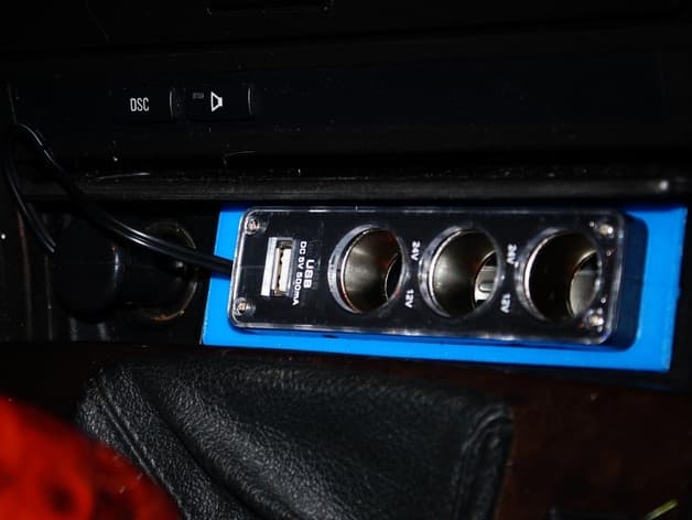 Cigarette lighter 3 way socket splitter with USB for BMW vehicles preview