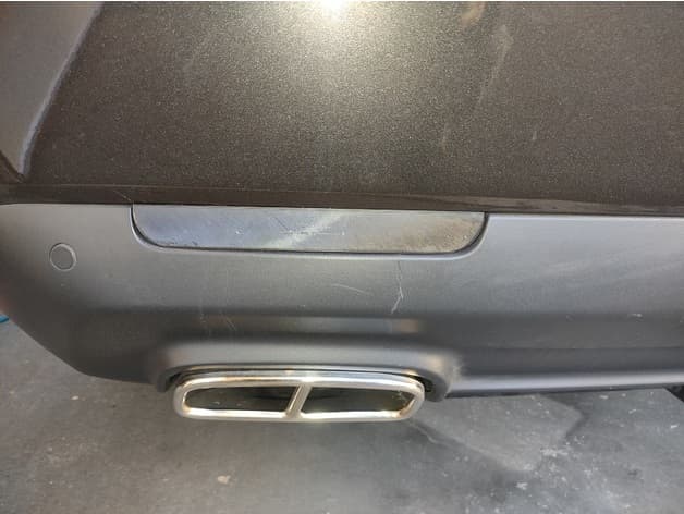 Dodge Challenger > 2015 rear reflector cover preview