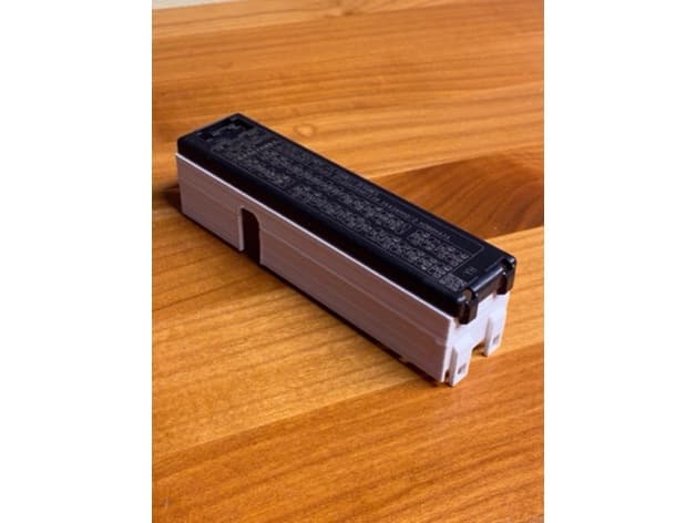 Photo of Fuse carrier adapter for Toyoty RAV4 Hybrid (from 2019)